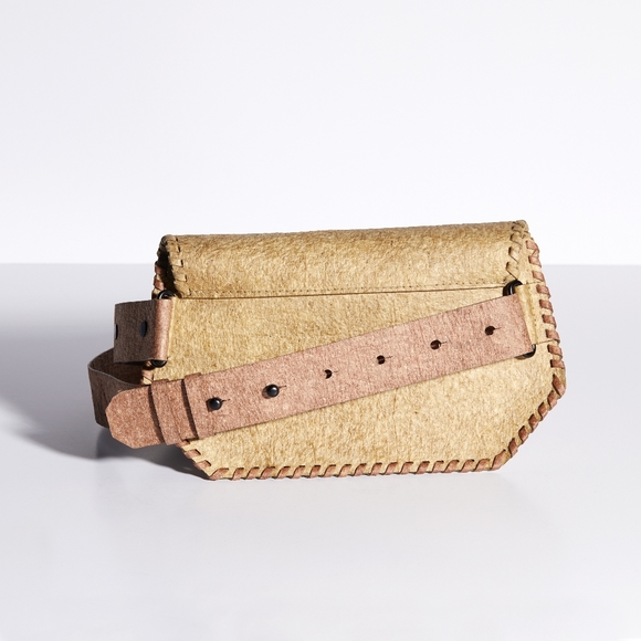 Aiya ayiA Momela Crossbody Bag/Fanny Pack Off White - Picture 3 of 7